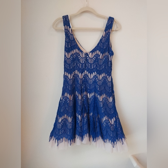 B. Darlin Lace and Tulle Fit and Flare Dress, Size 9/10 - Picture 8 of 9